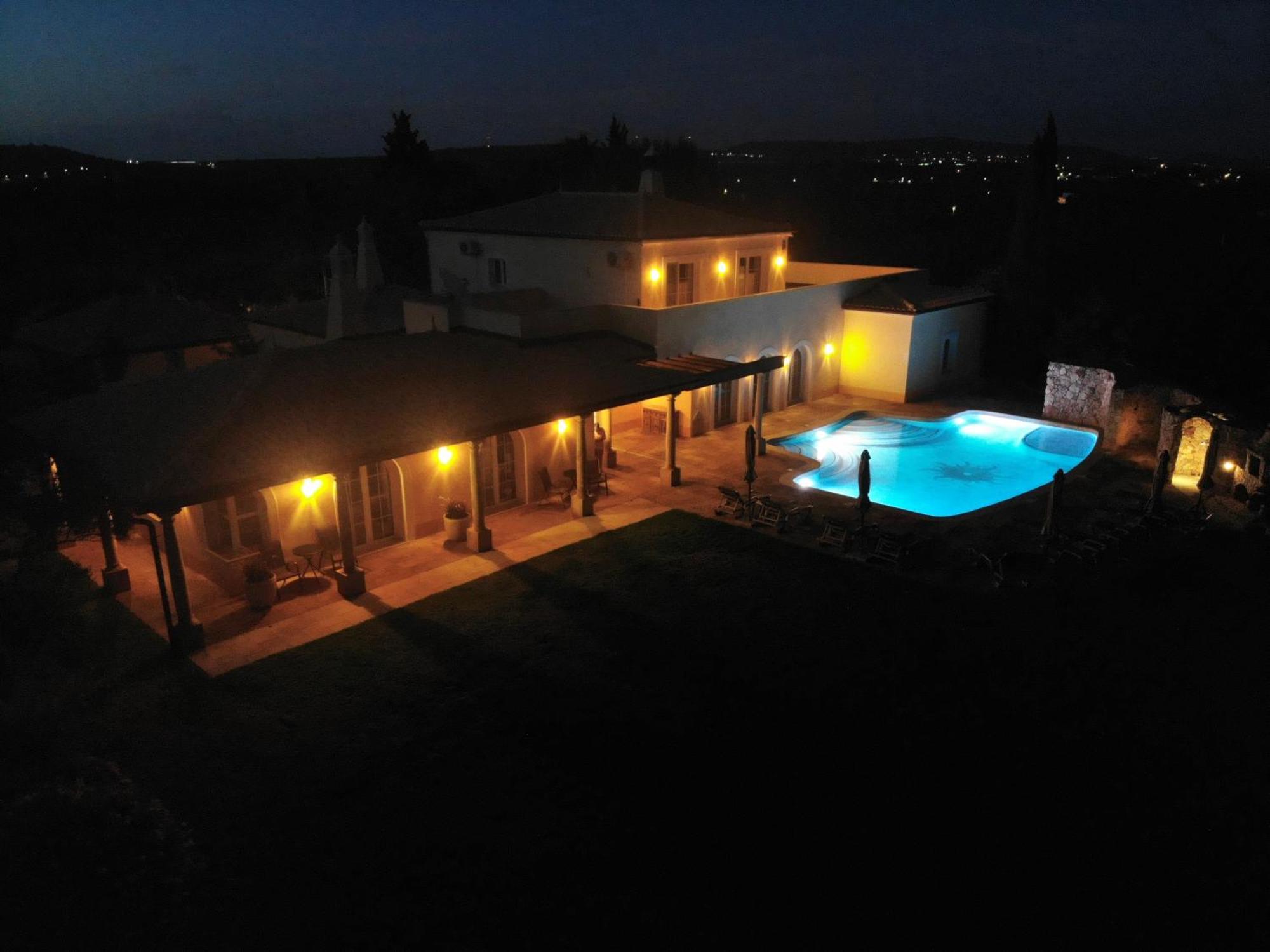 Vila Relaxmountain B&B Sao Bartolomeu de Messines Bagian luar foto